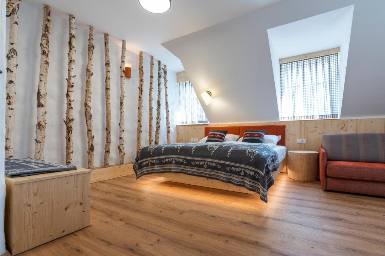 Guesthouse & Camping Danica Бохинь Экстерьер фото