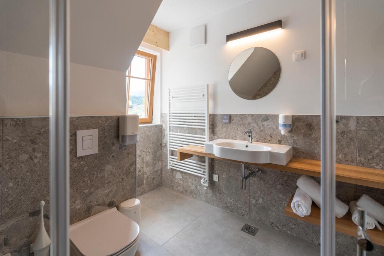 Guesthouse & Camping Danica Бохинь Экстерьер фото