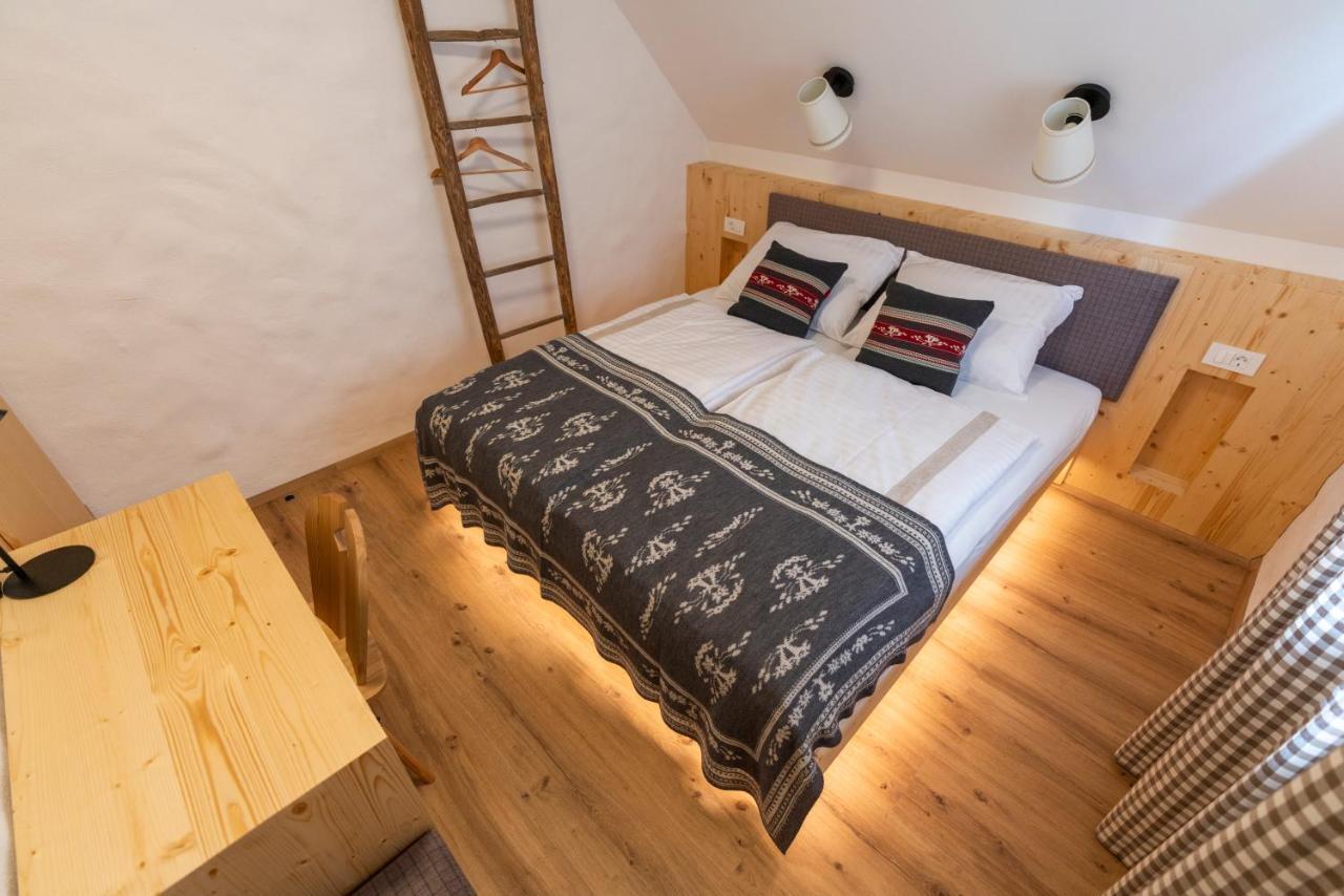 Guesthouse & Camping Danica Бохинь Экстерьер фото